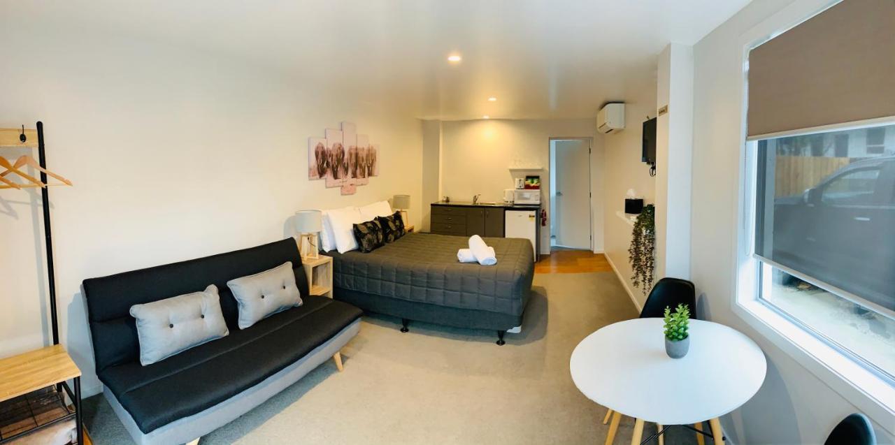 Racecourse Motel Paeroa Exterior foto